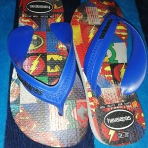 NWOT Boys Havaianas